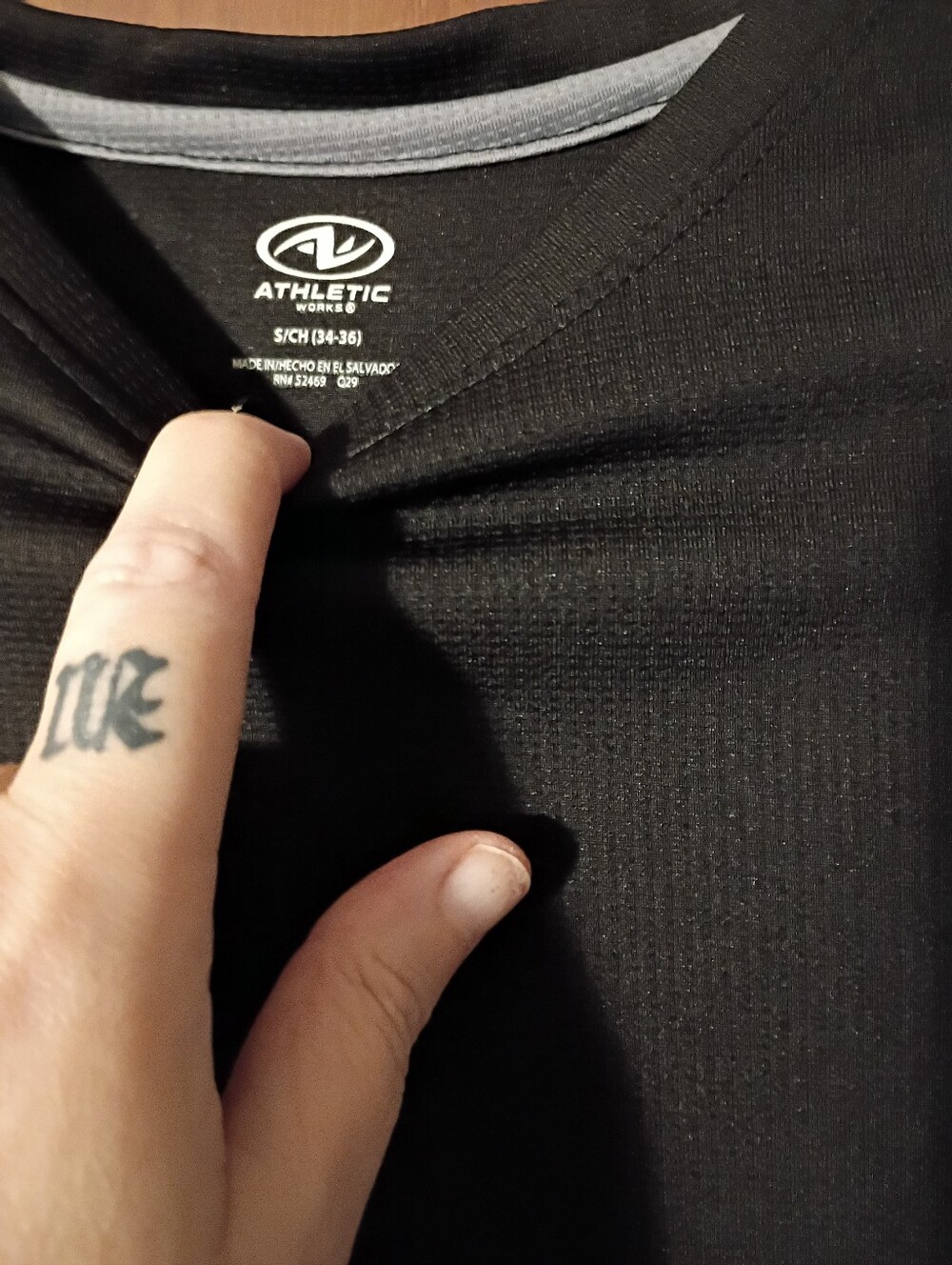 Men's Small Athletic Works T Shirt - Picture 2 of 2
